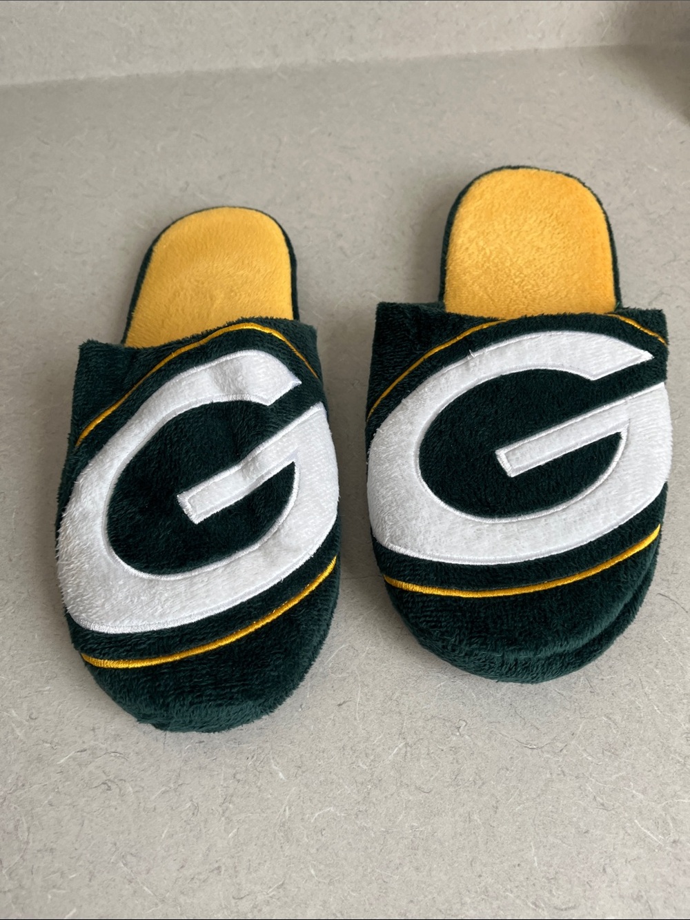 Packers Green & Yellow Men's Slip-On Logo Slippers